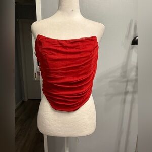 Red crop top size XL